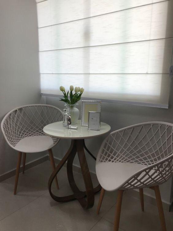 Ghế tiếp khách thân nhựa lưới màu trắng Ghế nhà hàng cafe Ghế bàn ăn thân nhựa PP chân thép màu gỗ hiện đại– CAPTA Tp HCM - Net Plastic Dining Chairs / White Basket Armchairs