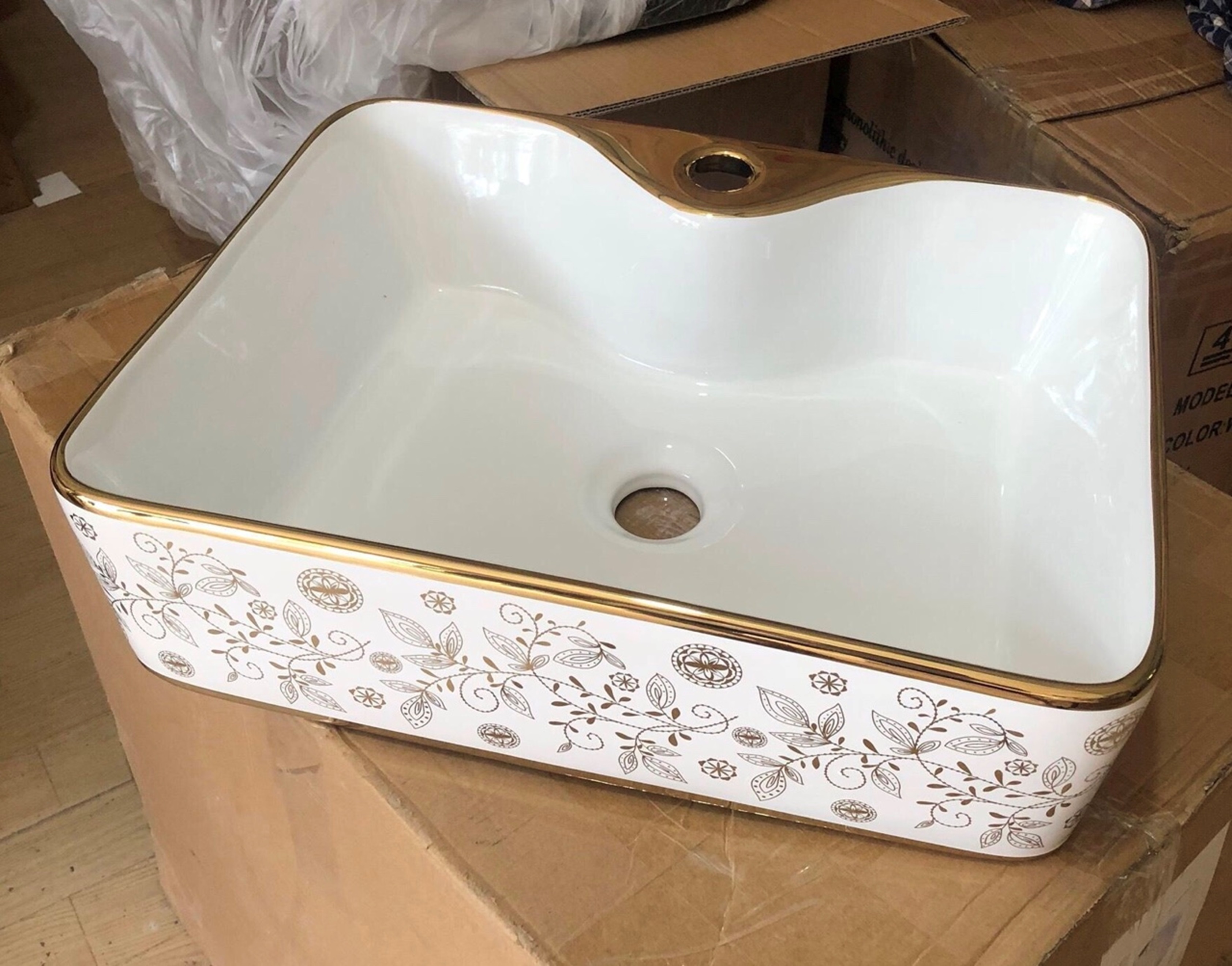 CHẬU RỬA MẶT, LAVABO TRẮNG HỌA TIẾT VÀNG VIỀN VÀNG NHẬP KHẨU CHÍNH HÃNG GROVES CAO CẤP 8170HB