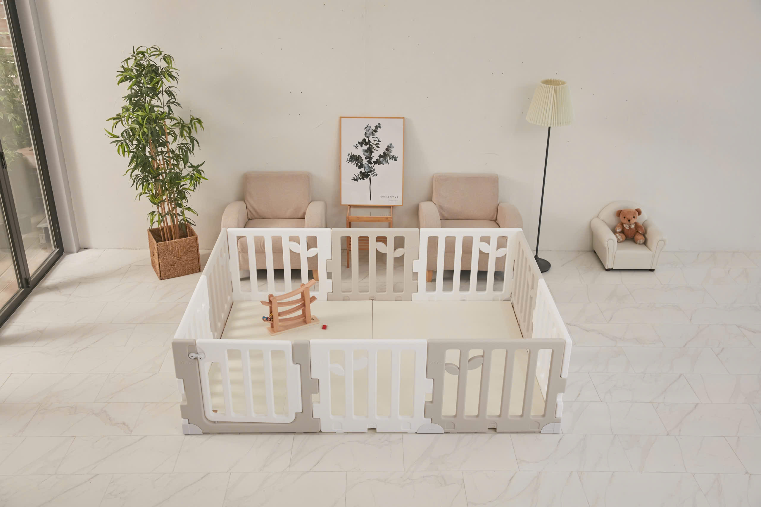 Leaf Babyroom Circle - Hàng rào chắn / Quây cũi nhựa kiểu dáng hình chiếc lá bảo vệ an toàn cho bé Sản Xuất tại Hàn Quốc
