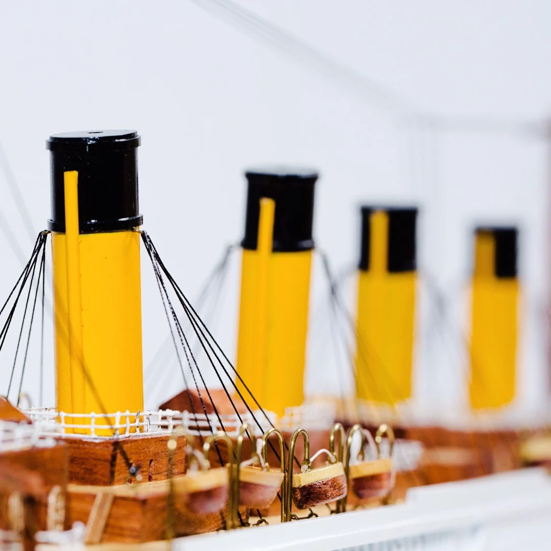Mô hình Du thuyền HMS TITANIC cao cấp, mô hình gỗ tự nhiên, sang trọng lắp ráp sẵn 1st FURNITURE