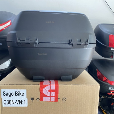 Thùng Givi C30N, kèm đế, ốc gắn, thùng gắn sau xe máy 30 lit