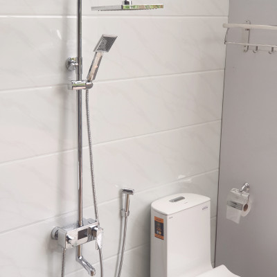 Bộ sen cây tắm đứng nóng lạnh, cảm biến nhiệt độ, màn hình LED Eurolife EL-S907 (Trắng bạc)