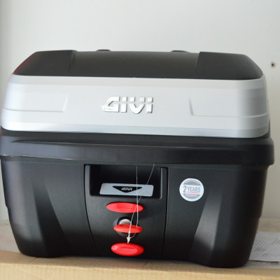 Thùng Givi B32N Bold 32lit