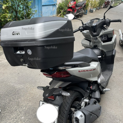 Thùng xe Vario 160, thùng givi B32N Bold, thùng givi 32 lit kèm đế và kit gắn cho Vario 160