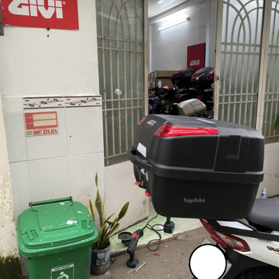 Thùng xe Wave A, thùng Givi B33NM và baga givi lắp cho Wave anpha