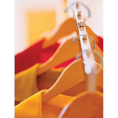 Combo CHỤC móc gỗ treo quần áo có thanh ngang màu vàng nhạt