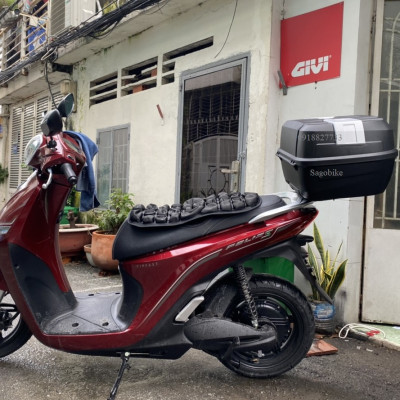 Thùng xe máy điện Vinfast Feliz, thùng Givi B45NM kèm đế và kit gắn cho Feliz