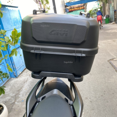 Thùng Givi B32N_ADV và baga HRV Winner X 2022, bộ thùng lắp cho xe Winner X V3