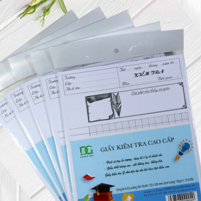 Giấy kiểm tra 4 ô ly trắng dày viết êm không lem, kẻ sẵn tiện lợi cho học sinh, 12 tờ đôi  GKTL1-04 Green Art - Hàng chính hãng