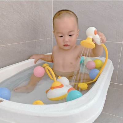 Đồ Chơi Nhà Tắm Cho Bé, Đồ Chơi Con Vịt Kèm Vòi Sen Chất Liệu Nhựa An Toàn Cho Bé Từ 1 - 4 Tuổi