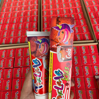 [HCM][SHIP HỎA TỐC] Kem Đánh Răng Dental Tra La La Kids Cho Trẻ Em Từ 3 Tuổi 50Ml. Sản phẩm chính ngạch Hiện đã có bán tại các nhà thuốc và siêu thị.