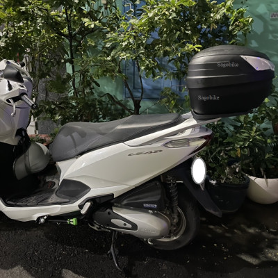 Thùng xe Lead, thùng givi B27NT kèm đế và kit gắn cho xe Lead