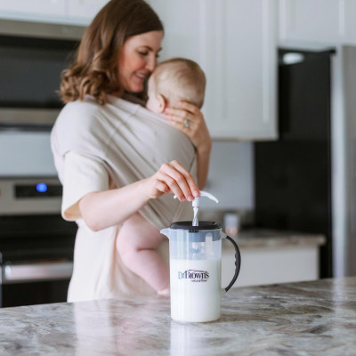 [ AC235 ] Bình Trộn Sữa Công Thức Dr. Brown’s, giúp giảm thiểu lượng không khí bị trộn lẫn vào sữa ( màu đen )