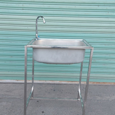 Bồn rửa chén inox Juno Sofa Ngang 63 cm sâu 44 Cao 81 cm tặng bộ xả kèm theo 