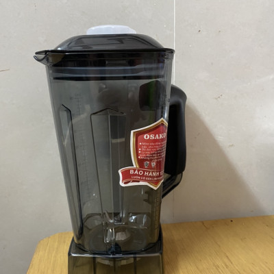 [Hàng chính hãng]Máy xay sinh tố công nghiệp Osako công suất lớn dùng phù hợp gia đình, quán xá, chọn phân loại, có rơ le tự ngắt khi quá tải chống cháy máy.