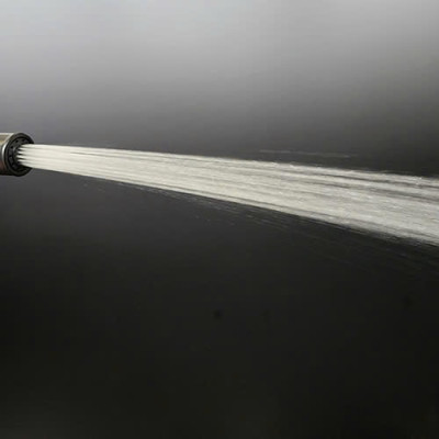 Bộ xịt vệ sinh cao cấp, tăng áp cao, khóa thông minh, chất liệu nhựa ABS mạ màu đen, màu vàng Eurolife EL-X13