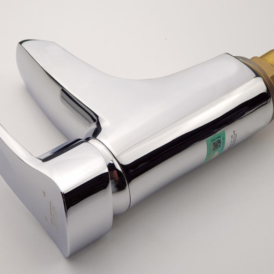 Vòi lavabo nóng lạnh Eurolife EL-4002 (Trắng bạc)