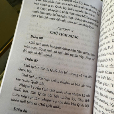 HIẾN PHÁP NƯỚC CỘNG HOÀ XÃ HỘI CHỦ NGHĨA VIỆT NAM NĂM 2013 (Sửa đổi, bổ sung năm 2025) – NXB Chính trị quốc gia sự thật