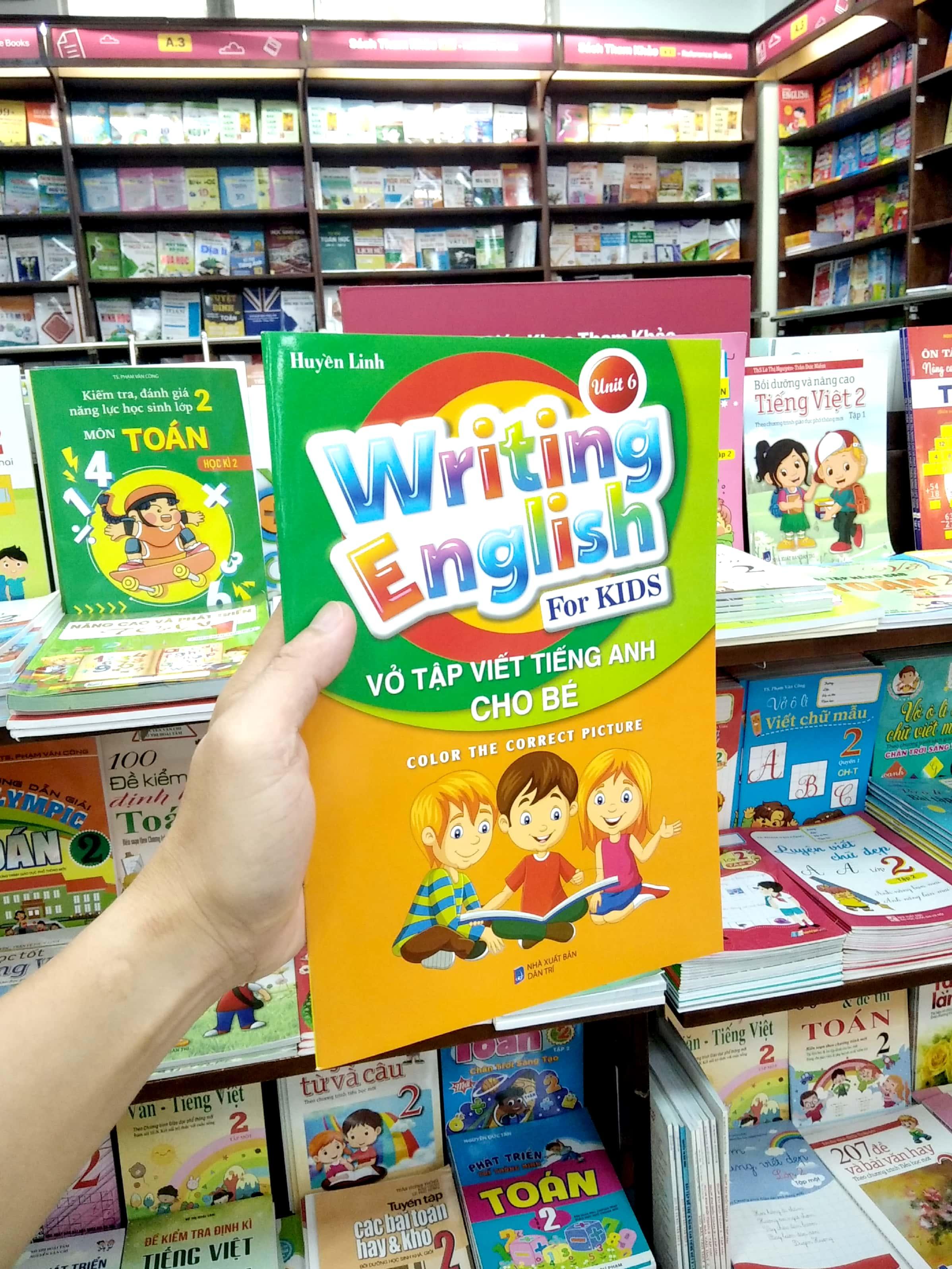 Vở Tập Viết Tiếng Anh Cho Bé - Tập 6