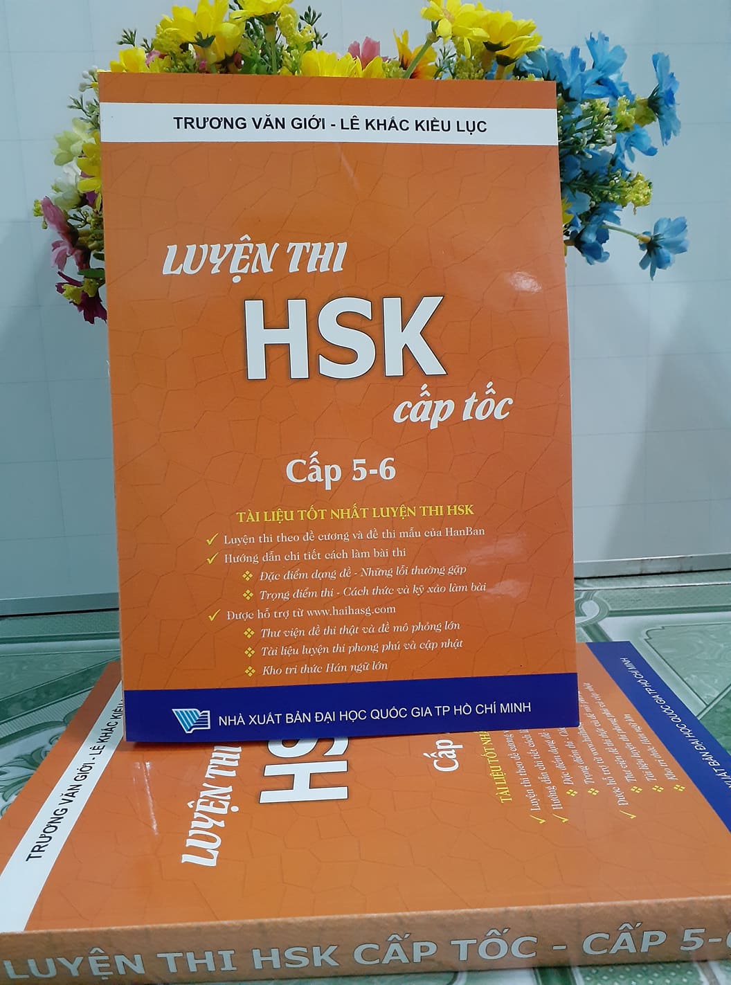 Sách - combo: Luyện thi HSK cấp tốc tập 3 (tương đương HSK 5+6 kèm CD) +Tuyển tập cấu trúc cố định tiếng Trung ứng dụng +DVD tài liệu