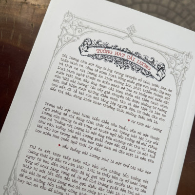 TUỒNG HÁT CẢI LƯƠNG Khảo & luận - 10 năm bổn tuồng đề yếu - Nguyễn Phúc An  – Nxb Tổng hợp Tp Hồ Chí Minh (bìa mềm)