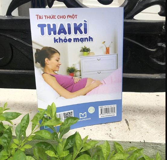 Bookset: Chuẩn bị cho một thai kỳ khoẻ mạnh + Tri thức cho một thai kỳ khoẻ mạnh + Thai giáo theo chuyên gia 280 ngày + Bách khoa duôi dạy trẻ từ 0-3 tuổi