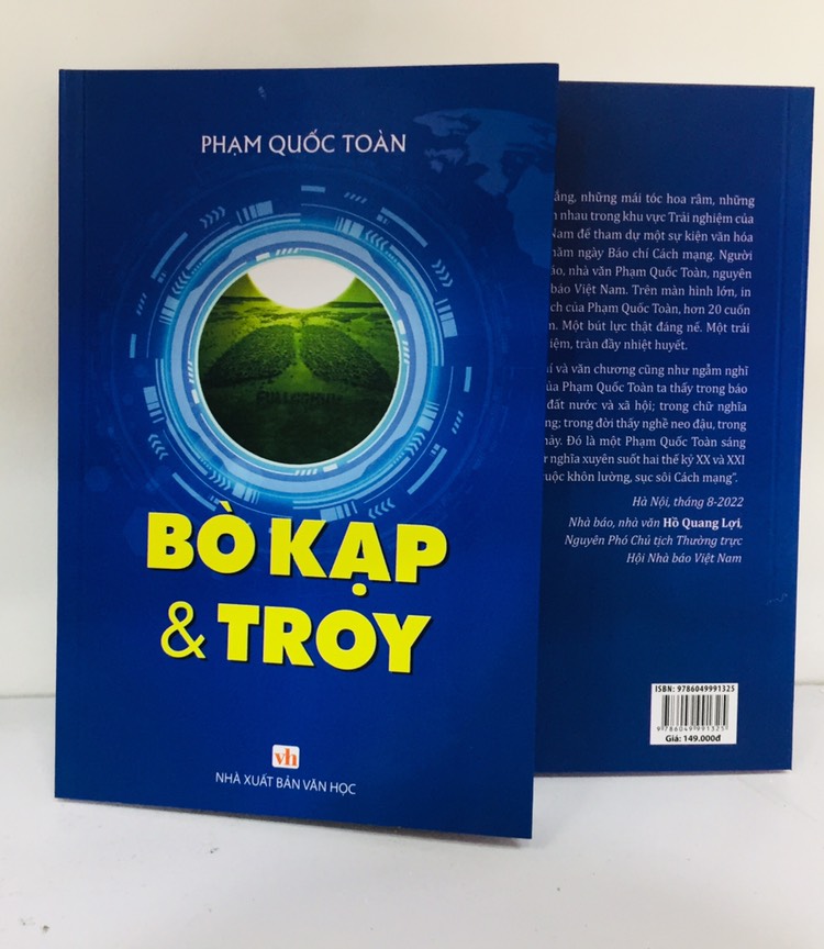Bọ kạp & Troy