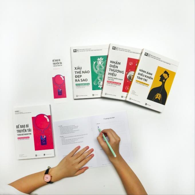 RIO Book No.4 - Để Thương Hiệu Truyền Tải Thông Điệp Marketing - Bản Quyền