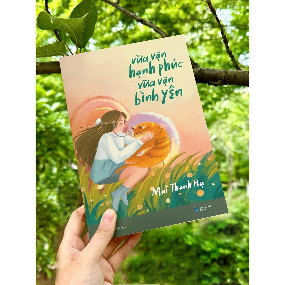Sách - Vừa Vặn Hạnh Phúc Vừa Vặn Bình Yên - AZ Việt Nam