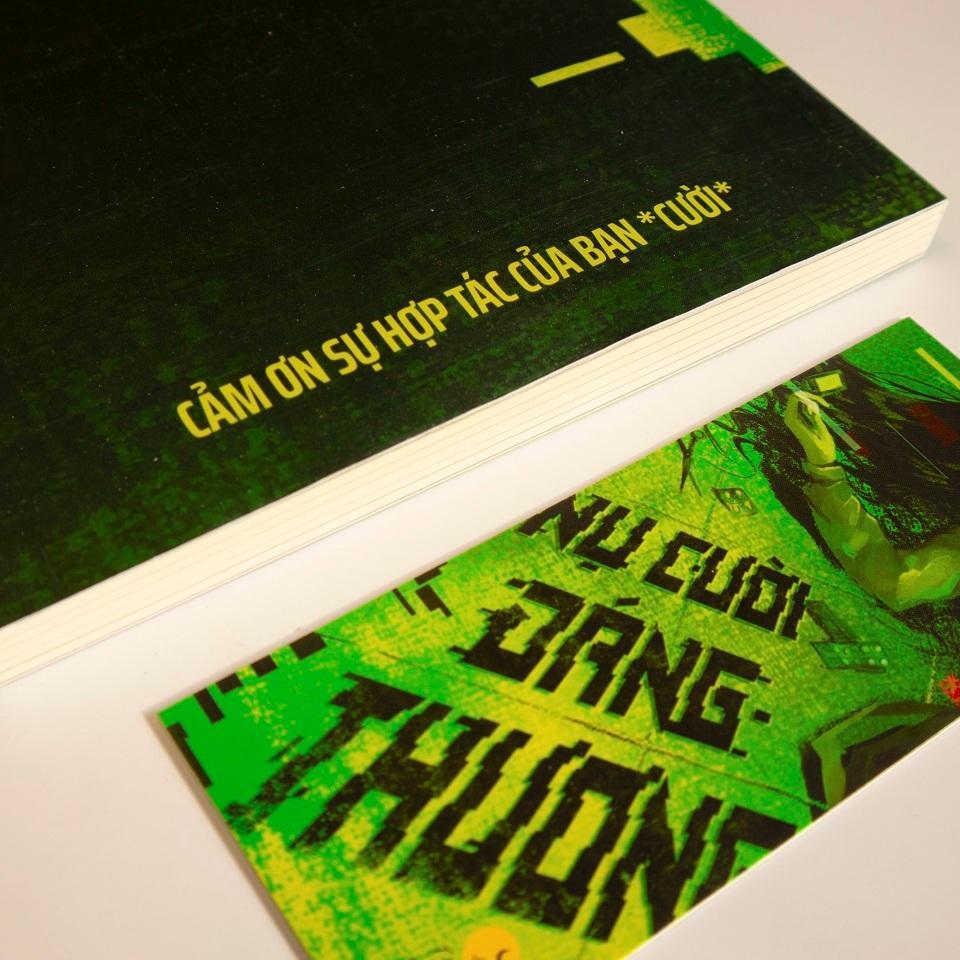 Sách - Nụ Cười Đáng Thương - AZ Việt Nam