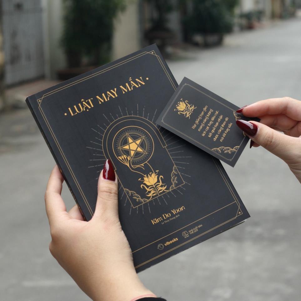 Sách Luật May Mắn Kim Do Yoon - Bản Quyền