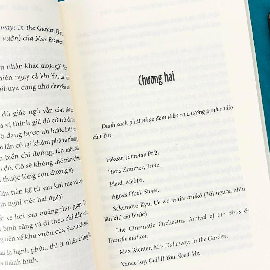 Bốt Điện Thoại Bên Rìa Thế Giới - Quel Che Affidiamo Al Vento