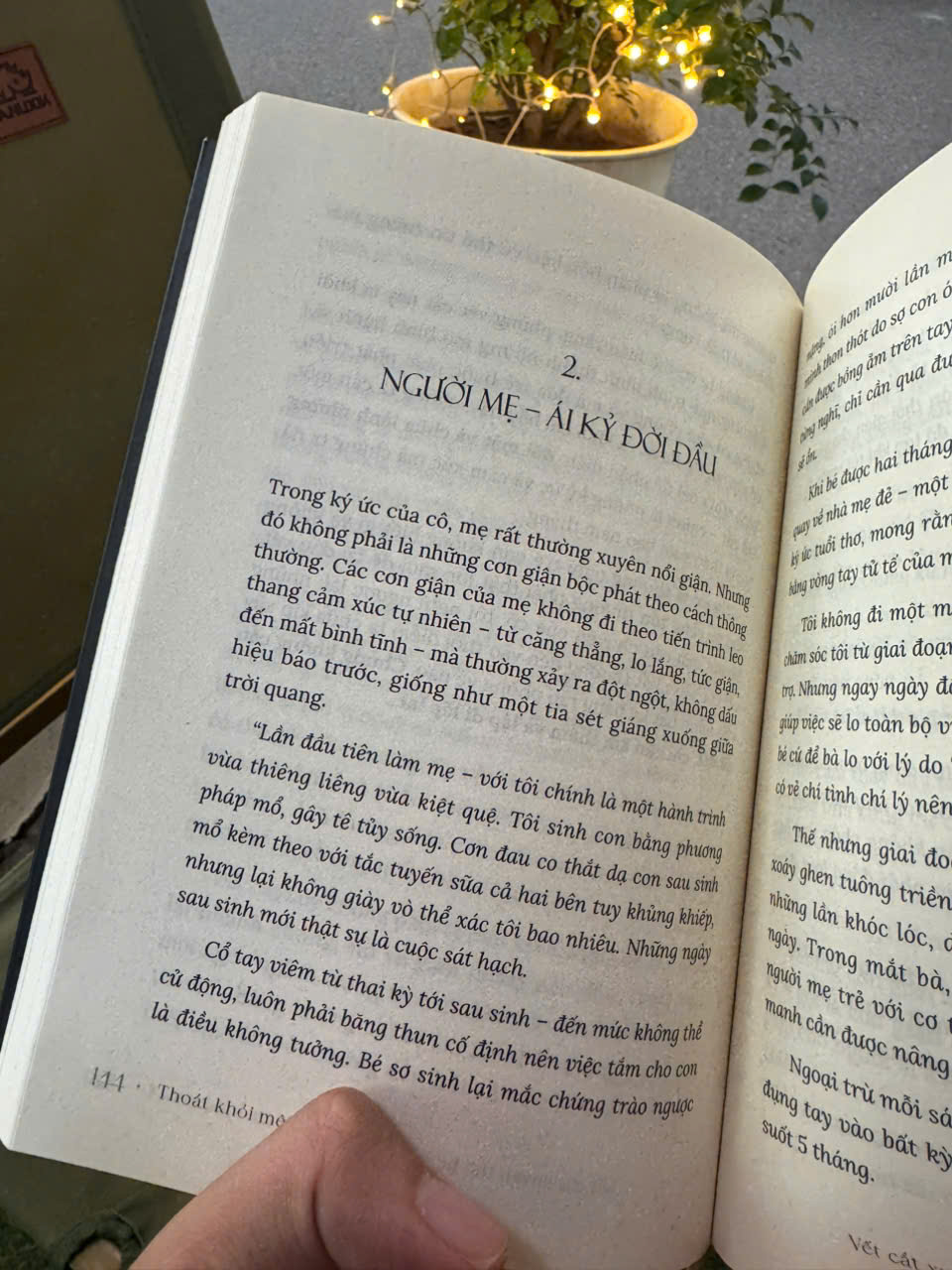 THOÁT KHỎI MÊ CUNG ÁI KỶ - Thư An – Mochibooks – NXB Thế Giới