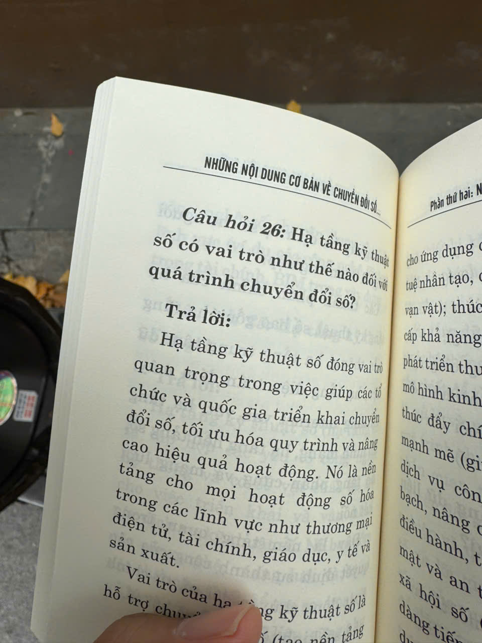 NHỮNG NỘI DUNG CƠ BẢN VỀ CHUYỂN ĐỔI SỐ: HỎI VÀ ĐÁP – Ban Tuyên Giáo Và Dân Vận Trung Ương & Bộ Khoa học và Công nghệ – NXB Chính trị Quốc gia Sự Thật