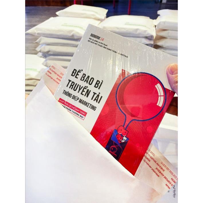 RIO Book No.4 - Để Thương Hiệu Truyền Tải Thông Điệp Marketing - Bản Quyền