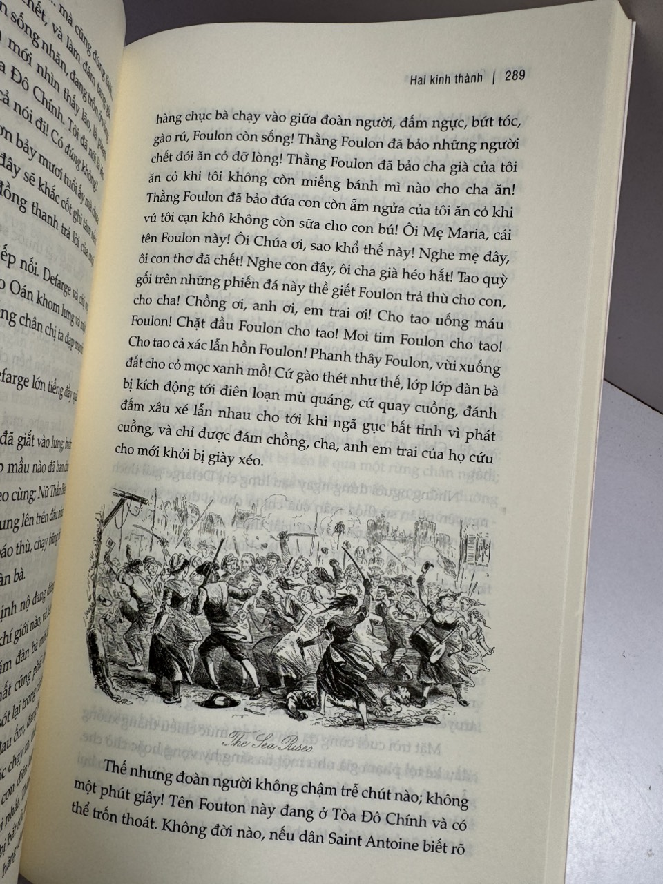(Tái bản 2024) HAI KINH THÀNH - Charles Dickens – Đăng Thư – Tao Đàn– Hội Nhà Văn