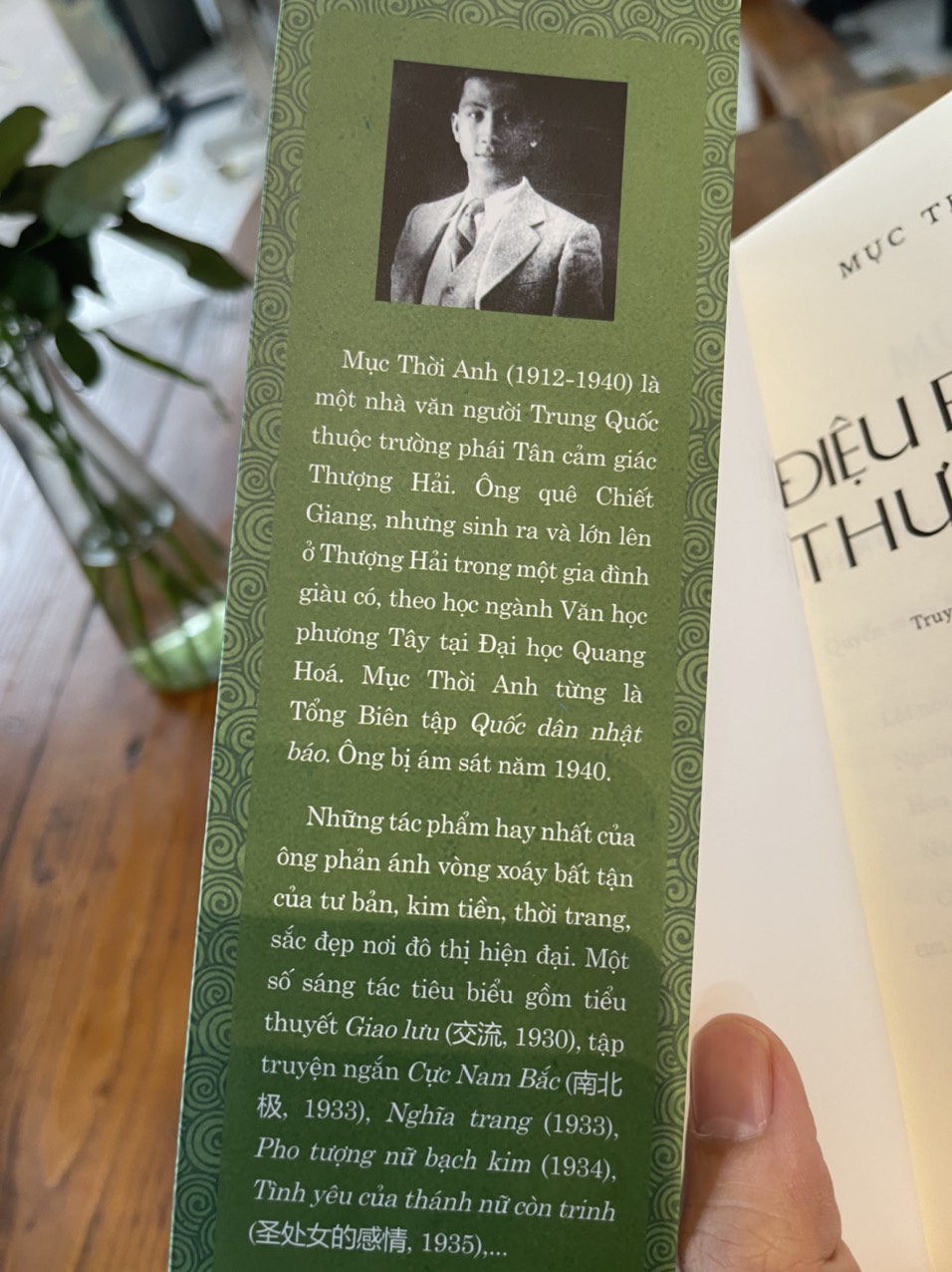 ĐIỆU FOXTROT THƯỢNG HẢI – Mục Thời Anh – Cẩm Ninh, Tố Hinh dịch – San Hô Books