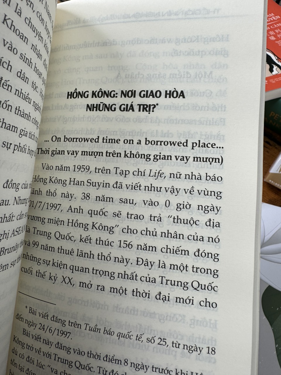 THẾ GIỚI NHÌN NGHIÊNG…BANG GIAO KỂ CHUYỆN – Vũ Sơn Thủy - NXB CTQGST