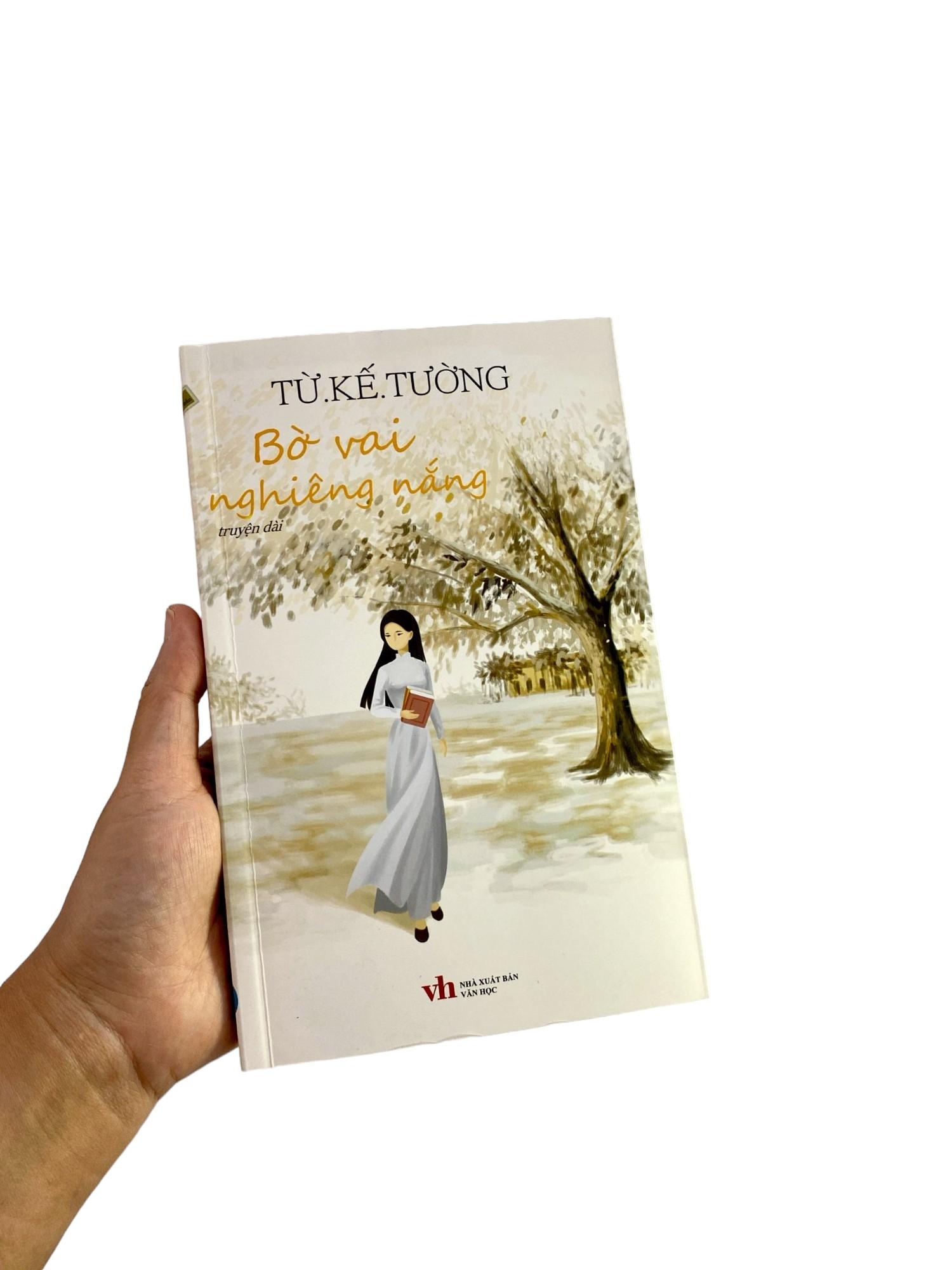 Bờ Vai Nghiêng Nắng