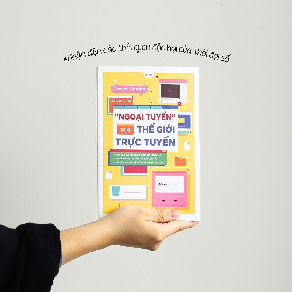 Sách - Ngoại Tuyến Trong Thế Giới Trực Tuyến - AZ Việt Nam