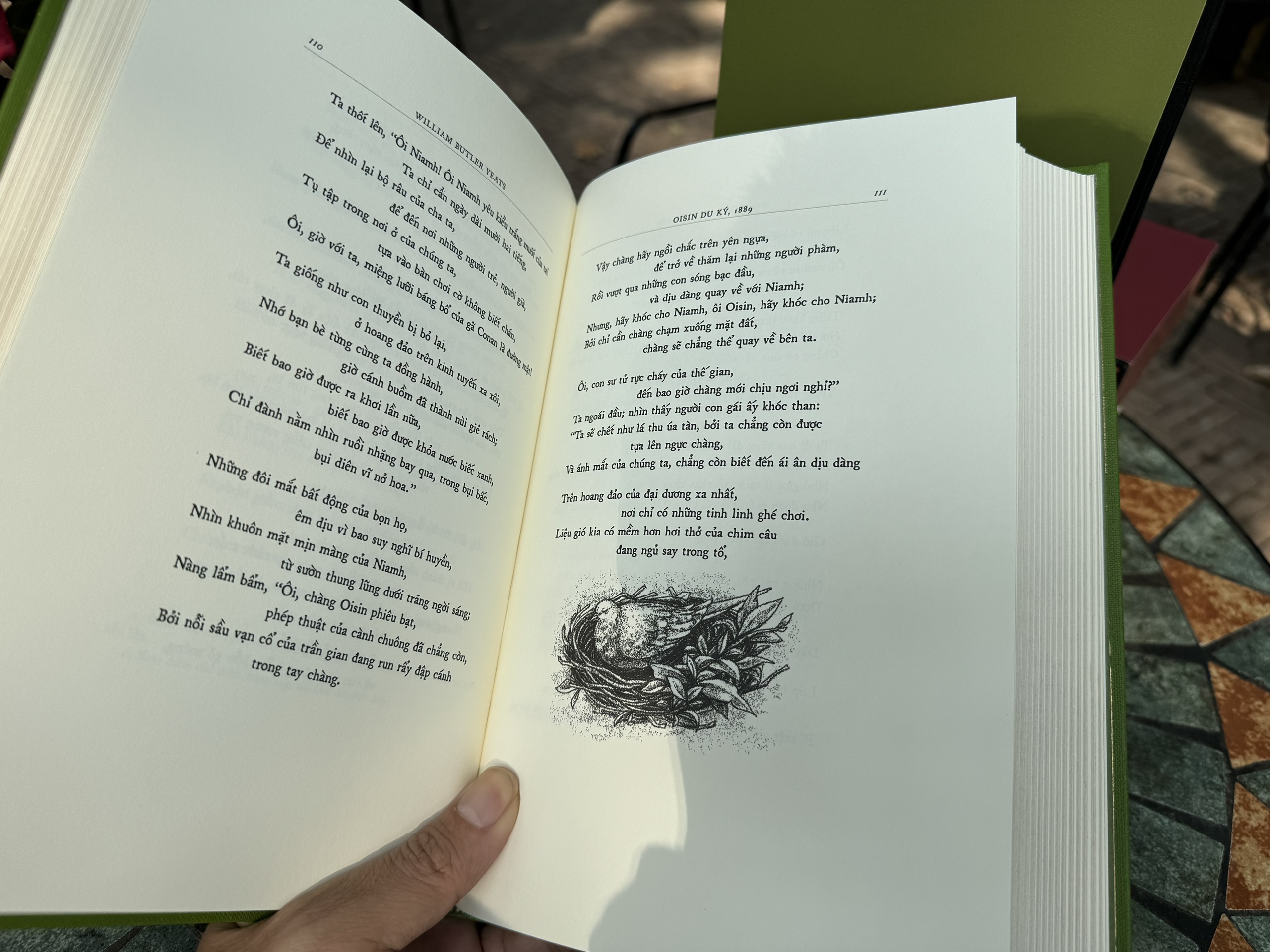 (Trăm năm Nobel) (Limited Edition 1200 bản đánh số) (bìa cứng Heritage Library Buckram, mạ cạnh nhũ vàng, giấy 100 gsm) TUYỂN TẬP THƠ WILLIAM BUTLER YEATS - Đông A