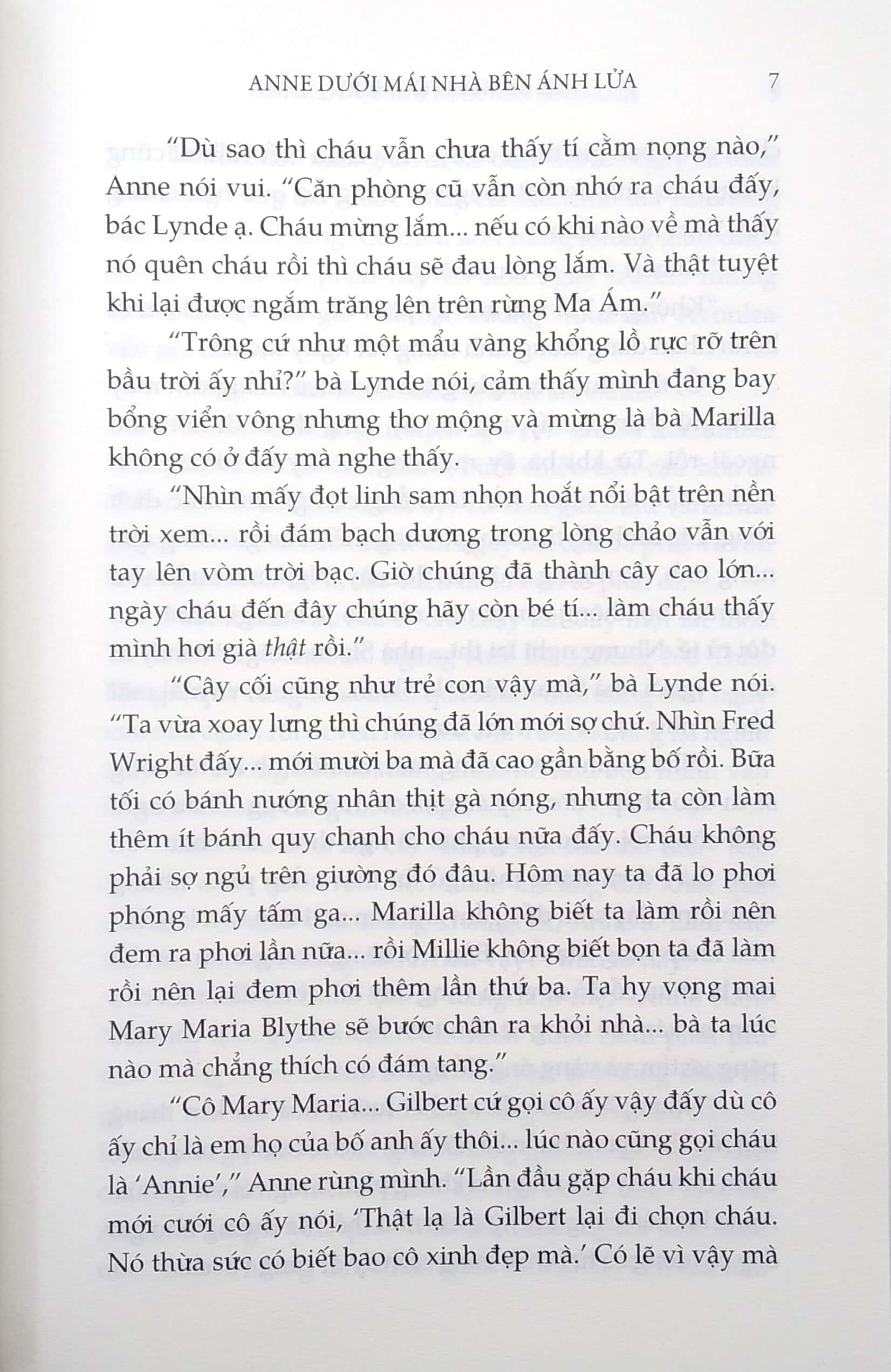 Anne Dưới Mái Nhà Bên Ánh Lửa (Tái Bản)