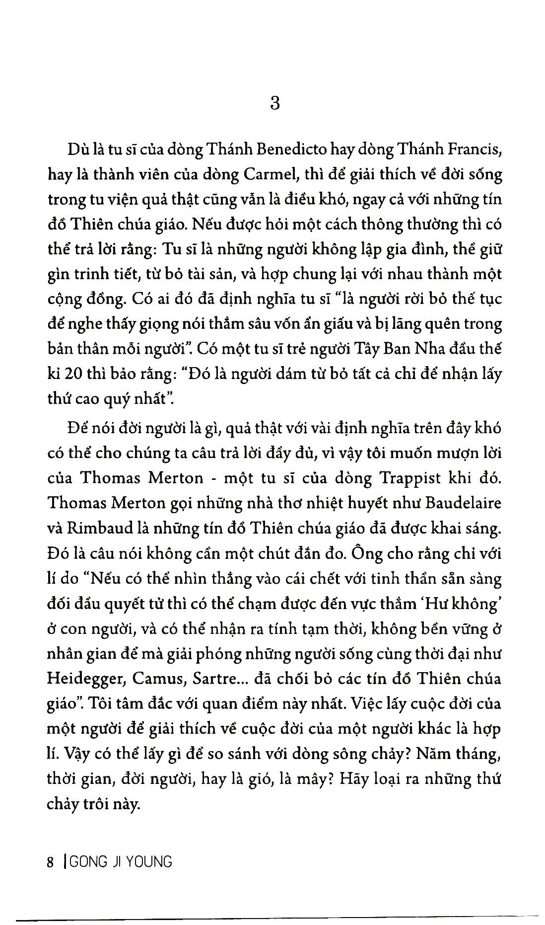Chiếc Thang Cao Màu Xanh