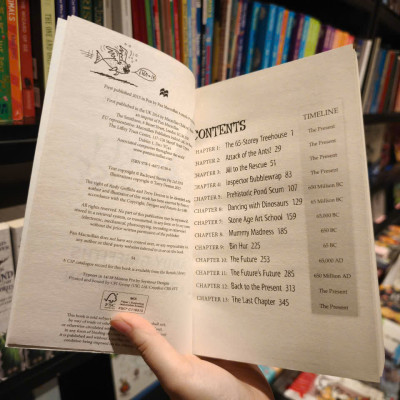 Sách - The 65-Storey Treehouse by Andy Griffiths - Sách tiếng anh bằng tiếng anh