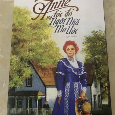 Combo 07 cuốn Anne tóc đỏ: Anna tóc đỏ dưới Chái nhà Xanh, Anna tóc đỏ làng Avonlea, Anna tóc đỏ ở đảo Hoàng từ Edward, Anna tóc đỏ dưới mái nhà Bạch Dương, Anna tóc đỏ và Ngôi nhà Mơ Ước, Anna dưới mái nhà Bên Ánh Lửa, Thung lũng cầu vồng