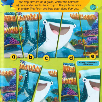 Disney Pixar - Mixed: Ultimate Sticker and Activity (Ultimate S & A Fun Xtra Disney)