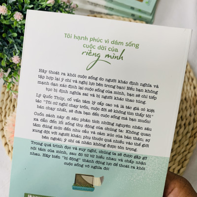 Sách Tôi Hạnh Phúc Vì Dám Sống Cuộc Đời Của Riêng Mình