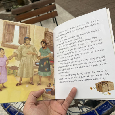 (Nhật ký nuôi dạy tâm hồn từ Kinh cổ Do Thái) LỖ THỦNG CỦA CON THUYỀN THẦY ĐẠO VÀ KIM CƯƠNG (trách nhiệm và trung thực) - Kyowon – Lã Thị Hà Thu dịch – Bizbooks – NXB Hồng Đức (Bìa mềm)