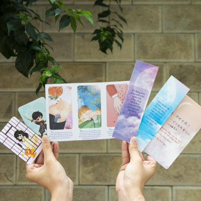 Sách - Bộ Sách Đều Tại Vầng Trăng Gây Họa - Tập 1+2 (Bộ 2 Tập) - Bản Đặc Biệt - Tặng Kèm 2 Bookmark Bồi Cứng + 1 Poscard Có Chữ Ký Tác Giả + 1 Poscard Gấp Xé + 2 Thẻ Card