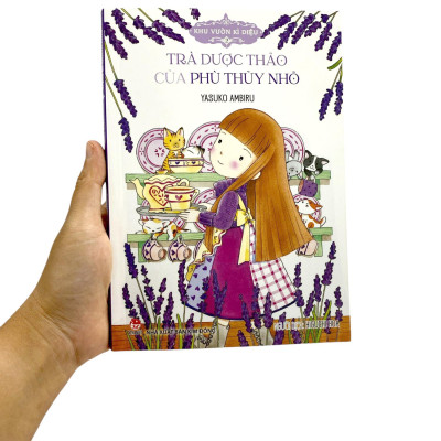 Sách - Khu Vườn Kì Diệu - Tập 2 - Trà Dược Thảo Của Phù Thủy Nhỏ (Tái Bản 2024)